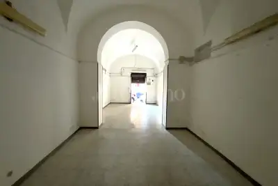 Negozio in vendita, Via Empedocle, Catania