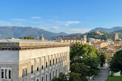 Casa in vendita, Piazza della Repubblica, Brescia