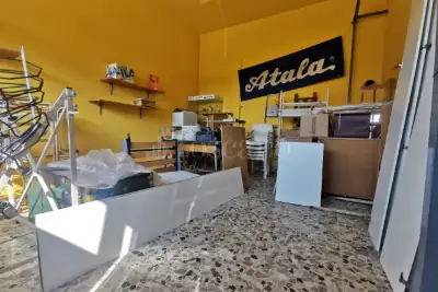 Negozio in vendita, Via A. Depretis, Bressana Bottarone