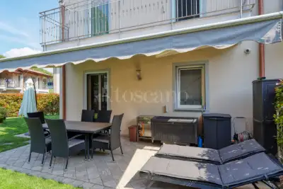 Villa Bifamiliare in vendita, Viale Ernesto Thomas, Brusimpiano