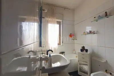 Casa Indipendente in vendita, Via Montello, San Giovanni la Punta