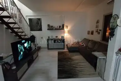 Villa in vendita, Viale Po, Pomezia