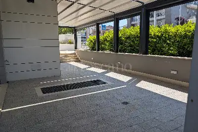 Negozio in vendita, Viale Gianluigi Bonelli, Roma