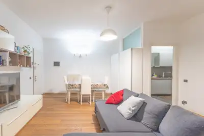 Casa in vendita, Via Raffaello Sanzio, Milano