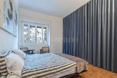 Casa in vendita, Via Eustachi, Milano