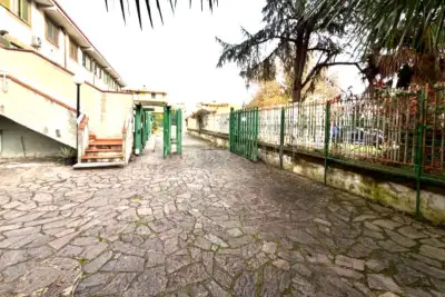 Villino a Schiera in vendita, Via Della Resistenza, Scafati
