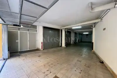 Box in vendita, Via Isidoro del Lungo, Roma