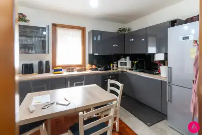 Villa in vendita, Via Custoza, Fontanafredda