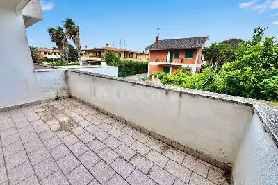 Villa in vendita, Via Gabriele D'Annunzio, Anzio
