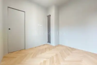 Casa in vendita, Via Luigi Veratti 12, Milano