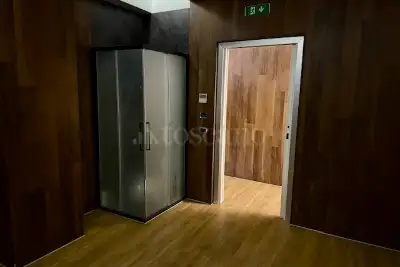 Negozio in affitto, Piazza Cola di Rienzo, Roma