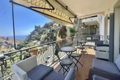 Casa in vendita, Via Borgo, Savoca