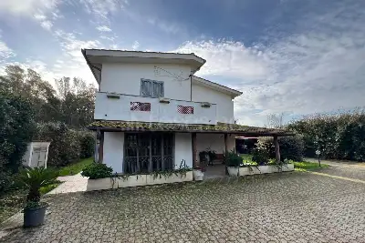 Villa in vendita, Via di Praia a Mare, Fiumicino
