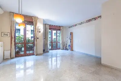 Casa in vendita, Via Emilio Morosini, Milano