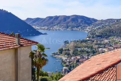 Villino a Schiera in vendita, Vicolo Bonino, Cernobbio