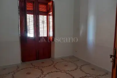 Casa in vendita, Via Louis Pasteur, Bagheria