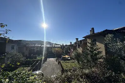 Villino a Schiera in vendita, Via Aldo Moro, Cellatica