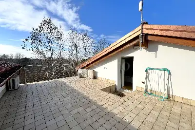 Casa in vendita, Lungolago Giuseppe Garibaldi, Peschiera del Garda