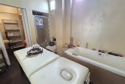 Negozio in vendita, Viale Fra' Andrea Di Giovanni, Roma