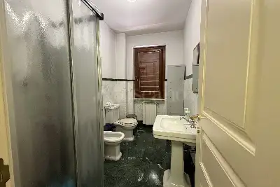 Casa in vendita, via Luigi Marchetti , Pescara