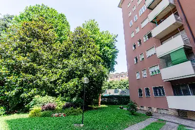 Casa in vendita, Via Cimabue, Milano