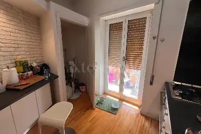 Casa in affitto, Piazza Augusto Lorenzini, Roma