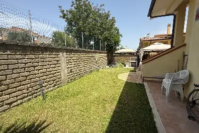 Villa Plurifamiliare in vendita, Via Ovodda, Fiumicino
