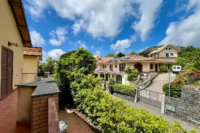 Villa Bifamiliare in vendita, Nicolosi - Ai Pini, Nicolosi