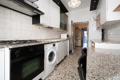 Casa in vendita, Via Francesco Brioschi, Milano