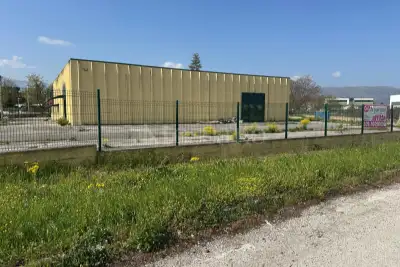 Capannone in affitto, Via di Mezzogiorno, Sulmona
