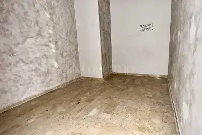 Negozio in affitto, Via Due Principati, Avellino