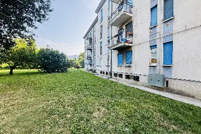 Casa in vendita, Via Lussingrande, Brescia