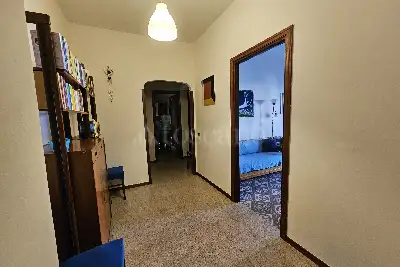 Casa in vendita, Via Colonia, Pomezia