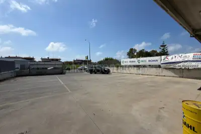 Capannone in vendita, Via Aldo Moro, Ladispoli
