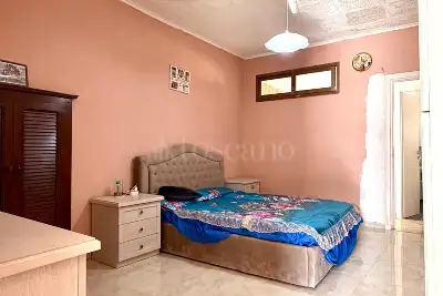 Casa Indipendente in vendita, Via Cesare Guerini, Brescia