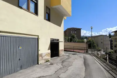 Casa in vendita, Via Montereale 2, L'Aquila