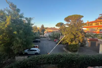 Casa in vendita, Via Leonida Rech, Roma