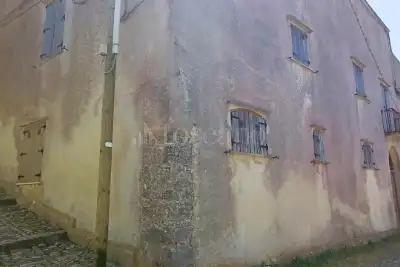 Casa in vendita, Via Chiaramonte, Erice