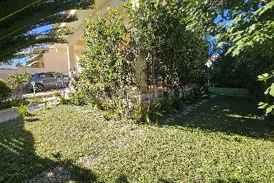 Villino a Schiera in vendita, via ticino, Anzio