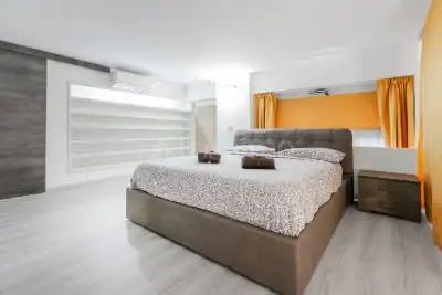 Casa in vendita, Via Francesco Brioschi, Milano