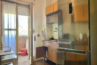 Casa in vendita, Via Carlo Avolio, Roma