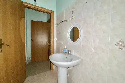 Negozio in vendita, Via Luigi Rizzo , Letojanni, Letojanni