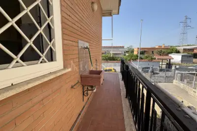 Casa in vendita, Via Pietro Castelli, Roma