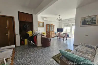 Casa in vendita, Viale Danimarca, Pomezia