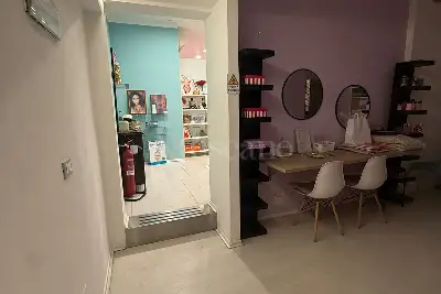 Attività Commerciale in vendita, Via San Simone, Bologna