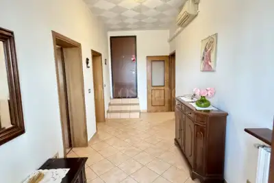 Casa in vendita, Via R. Galbiati, Roncadelle