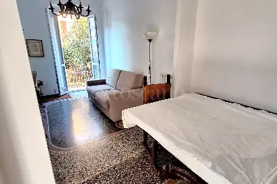 Casa in vendita, Via Carlo e Nello Rosselli, Genova