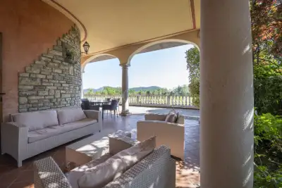 Villa in vendita, Via Aldo Moro, Provaglio d'Iseo