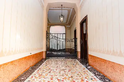 Casa in vendita, Via Sardegna 44, Milano