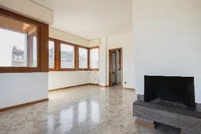 Casa in vendita, VIa Melloni, Milano